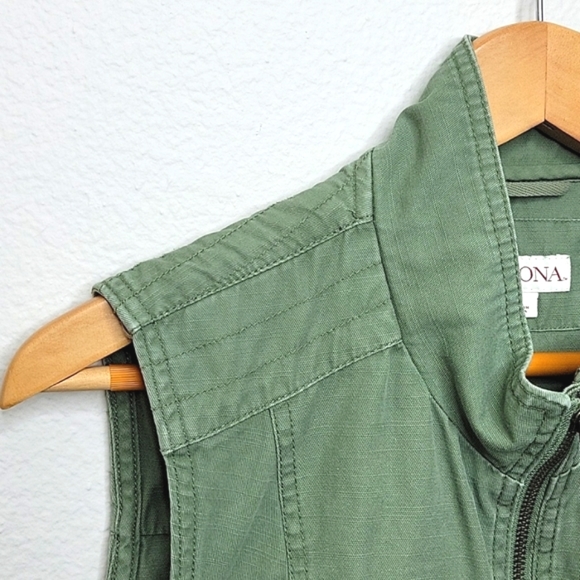 MERONA Army Green Utility Cargo Vest size Large Pockets Drawstring - Picture 12 of 17